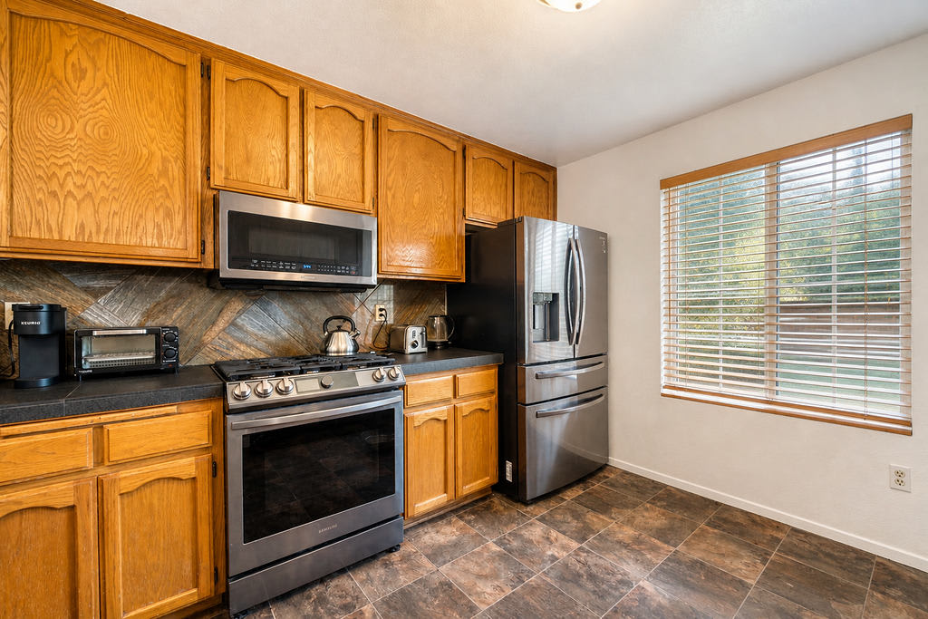 2116 Bernina Drive – photo 5