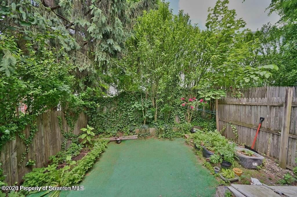 819 Delaware Street – photo 5