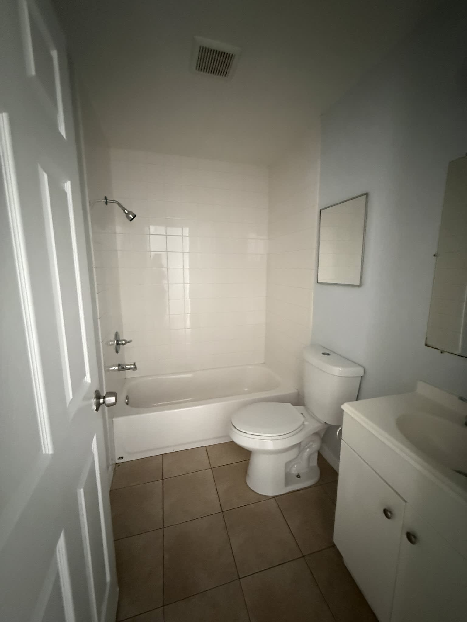 950 Beltrees Street – photo 3