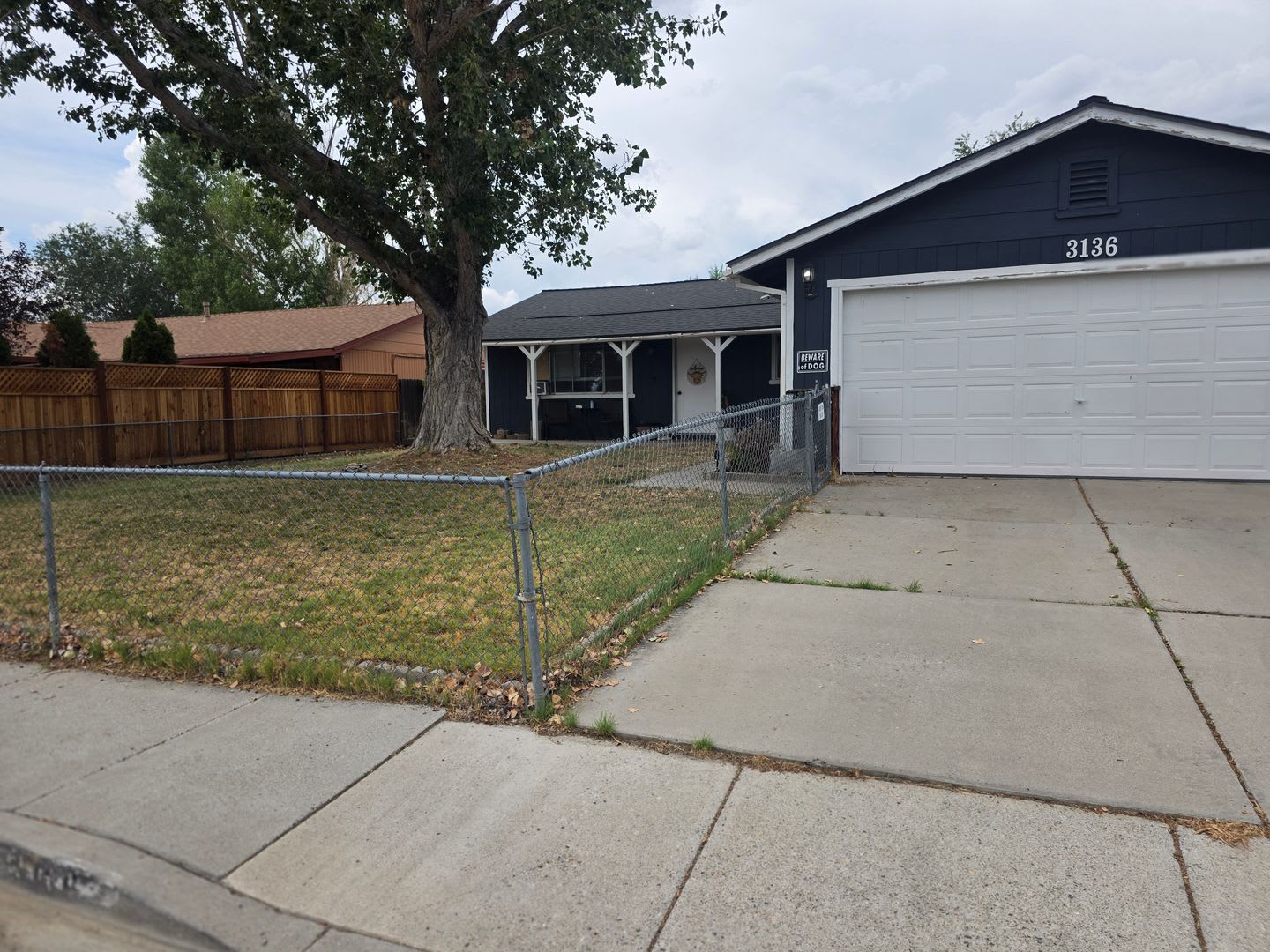 Cute home close to shopping – photo 1