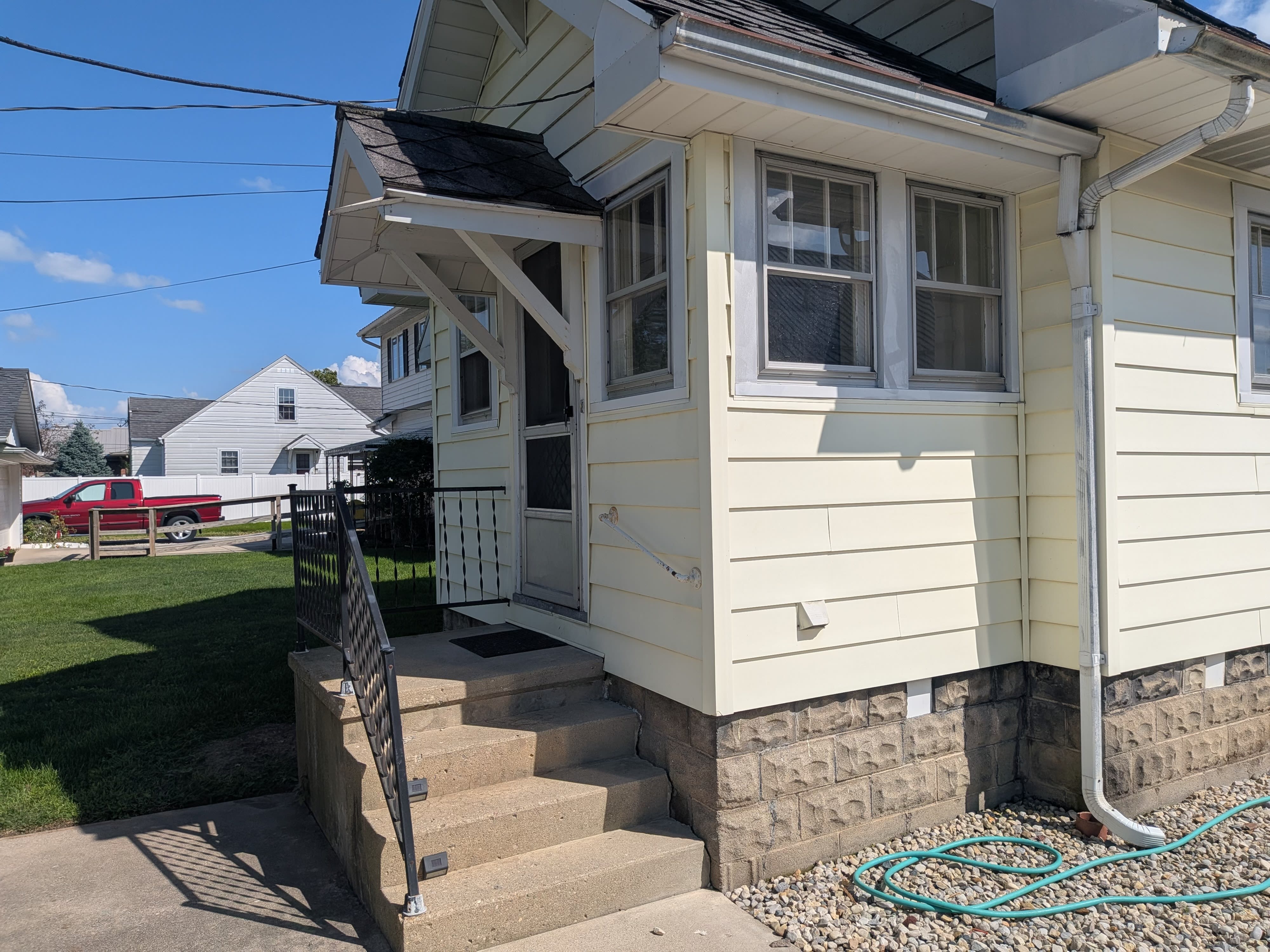 527 East Fulton Street – photo 3