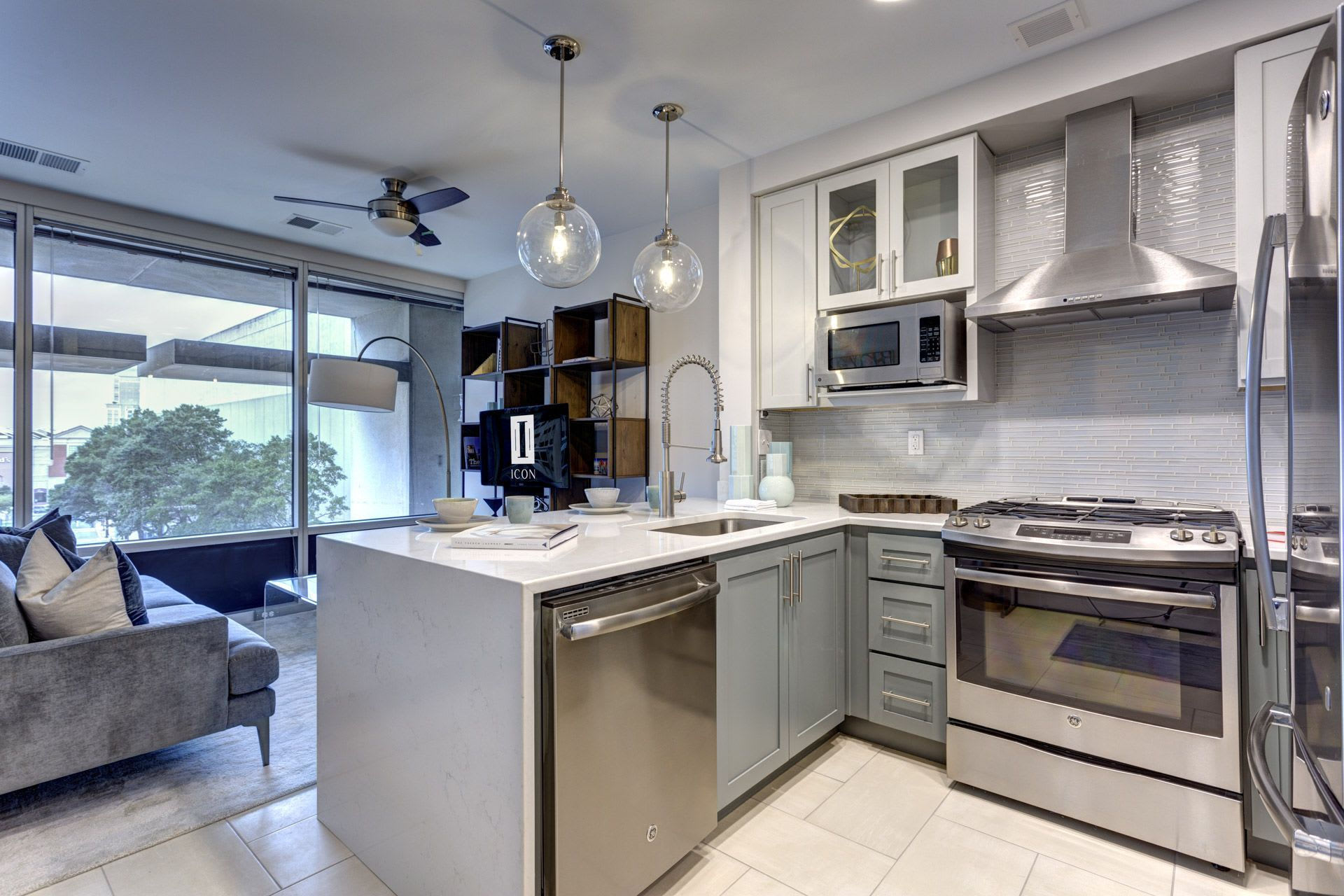 Icon Norfolk Apartments – photo 2