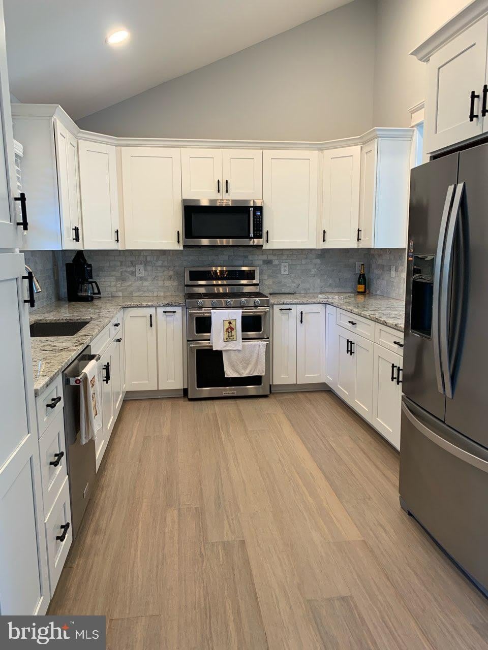 29580 TURNBERRY Drive – photo 3