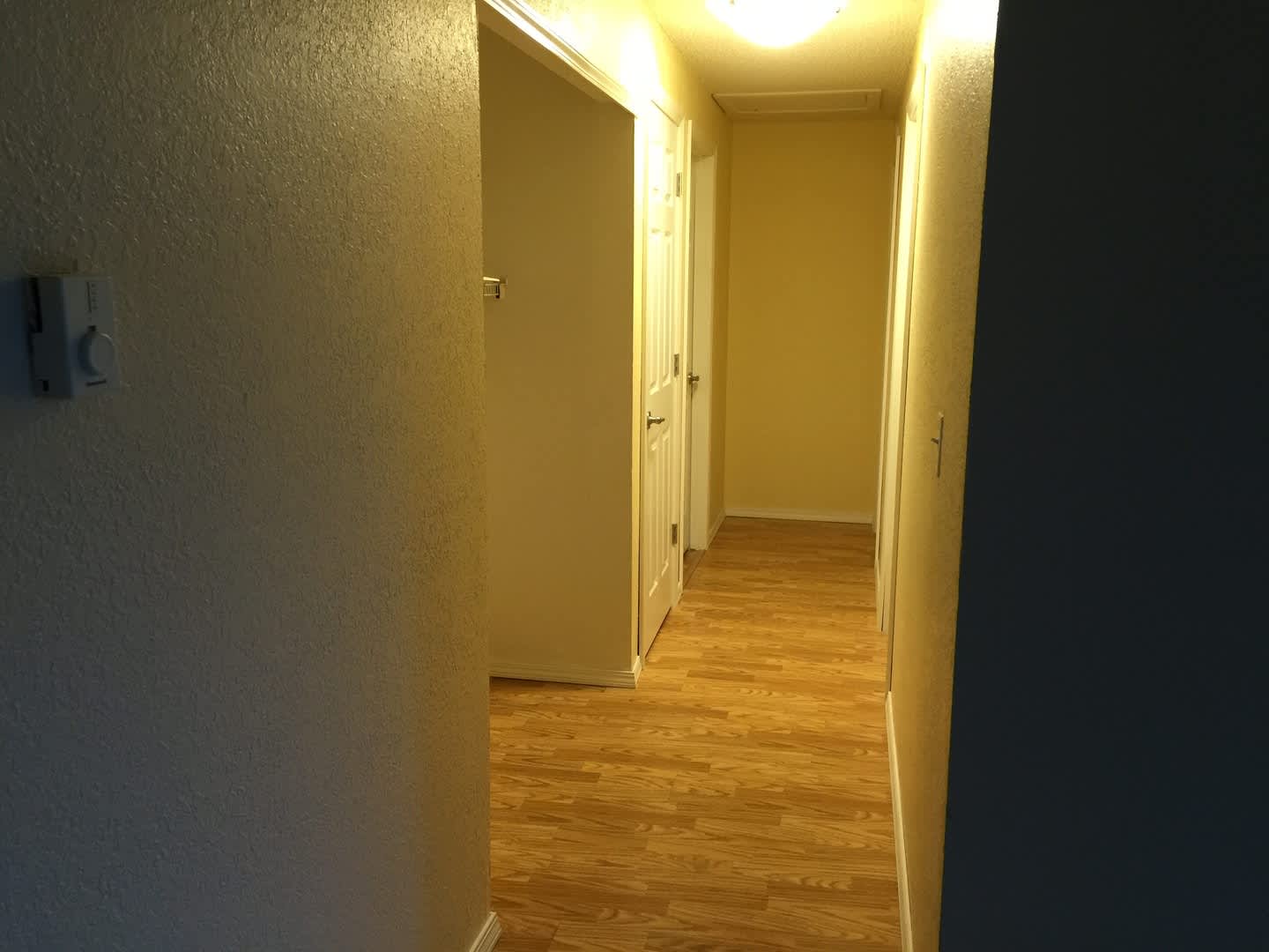 Jennings Lodge Apartments – photo 2