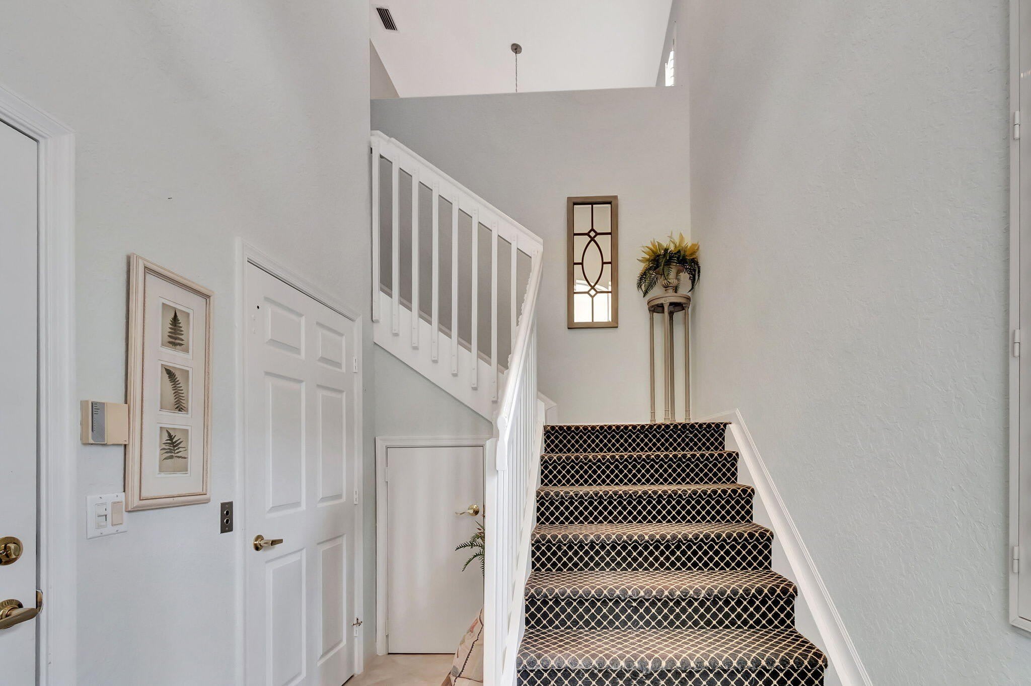 7942 Laina Lane – photo 5