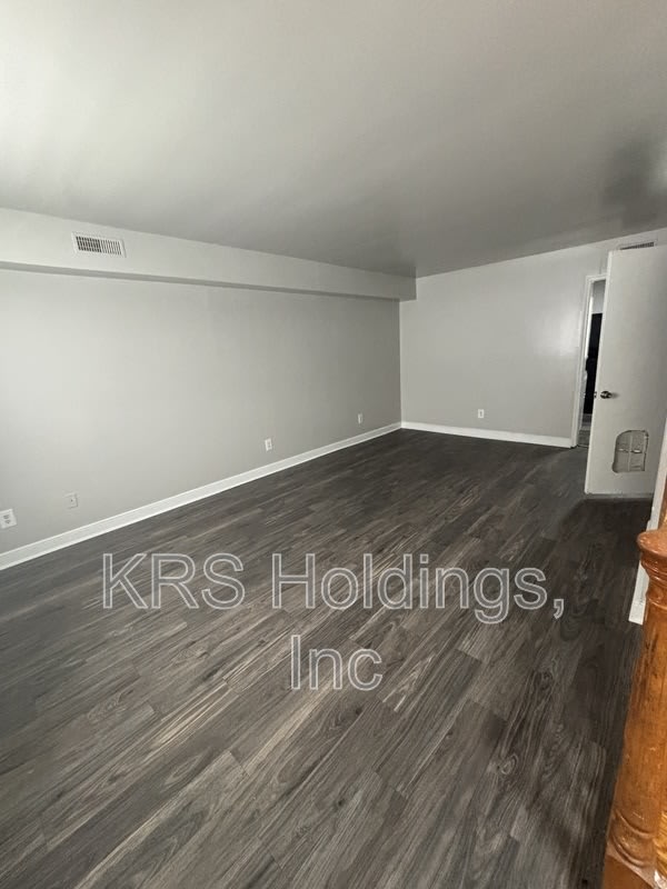 2758 Goolsby Ave – photo 2