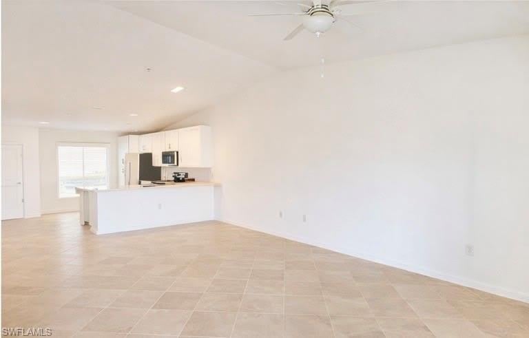 15940 Grassland Ln – photo 4