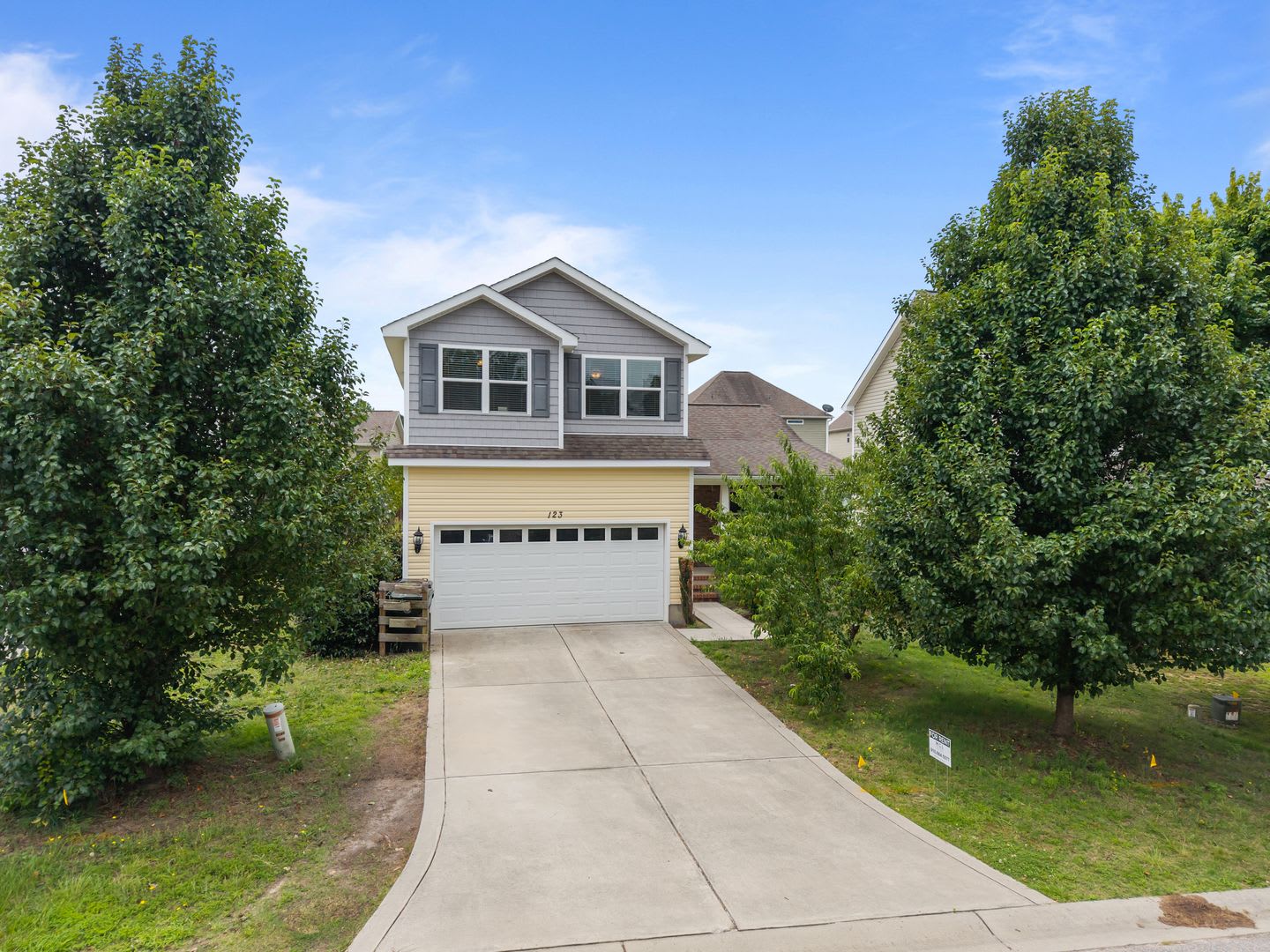 Spacious 3BR Home with Fenced Yard & Flex Space – photo 2