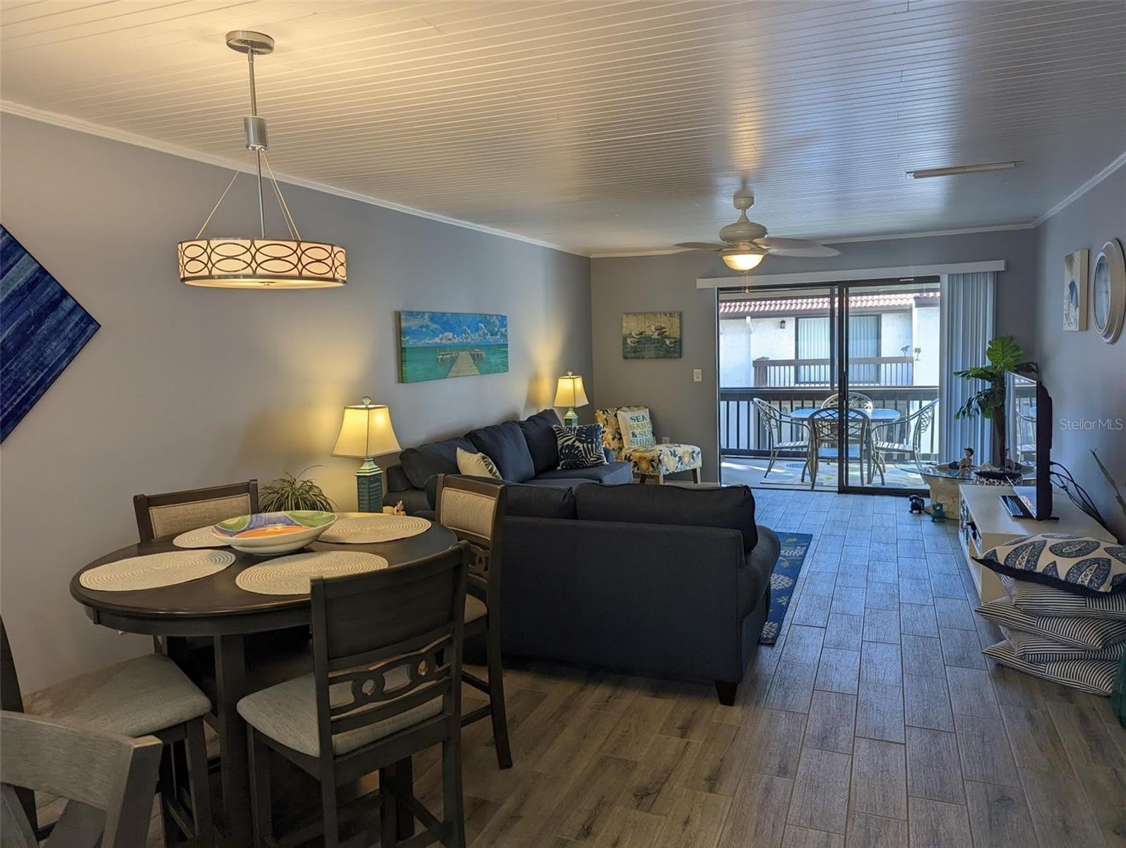 1634 STICKNEY POINT Road – photo 4