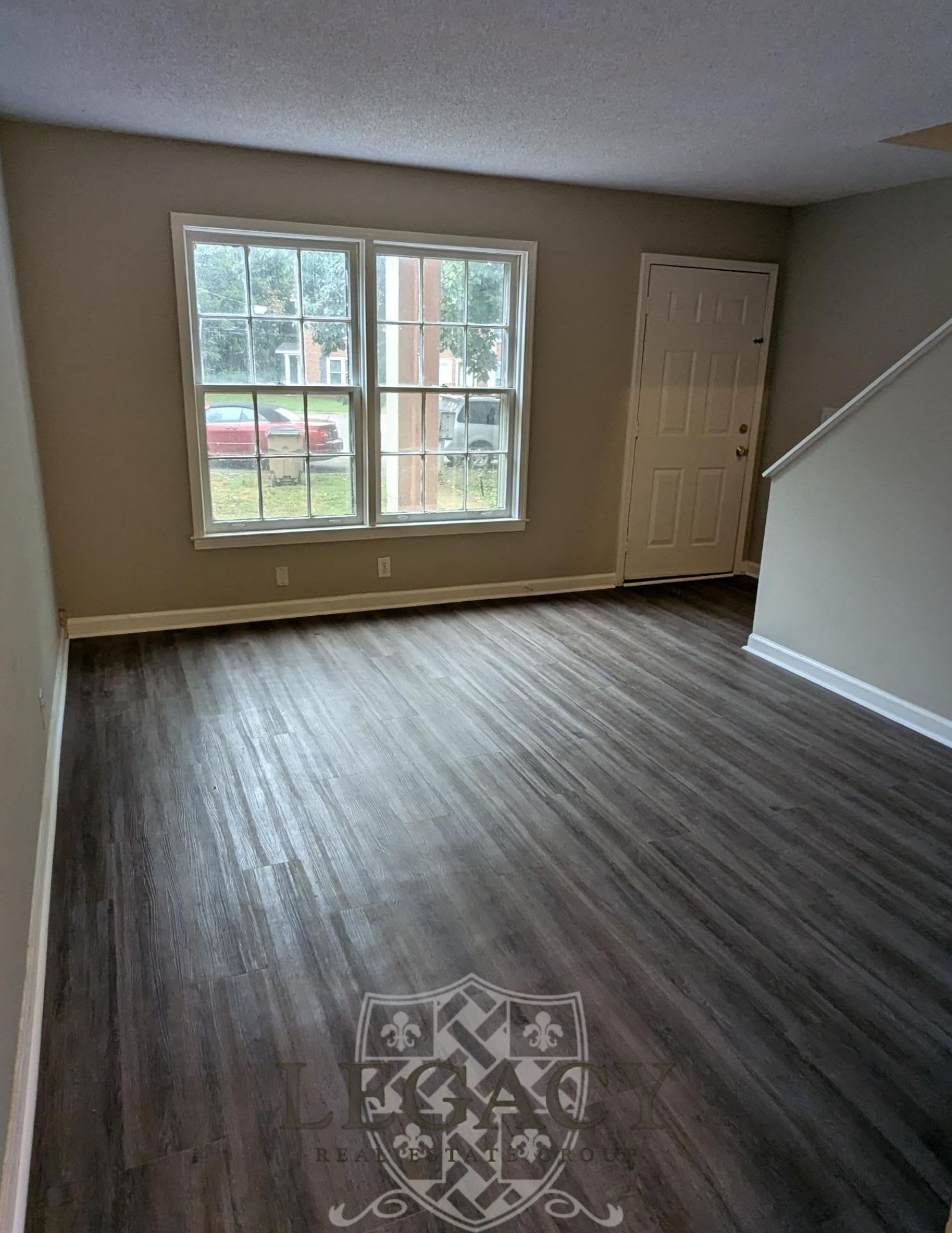 813 Holder Court – photo 1