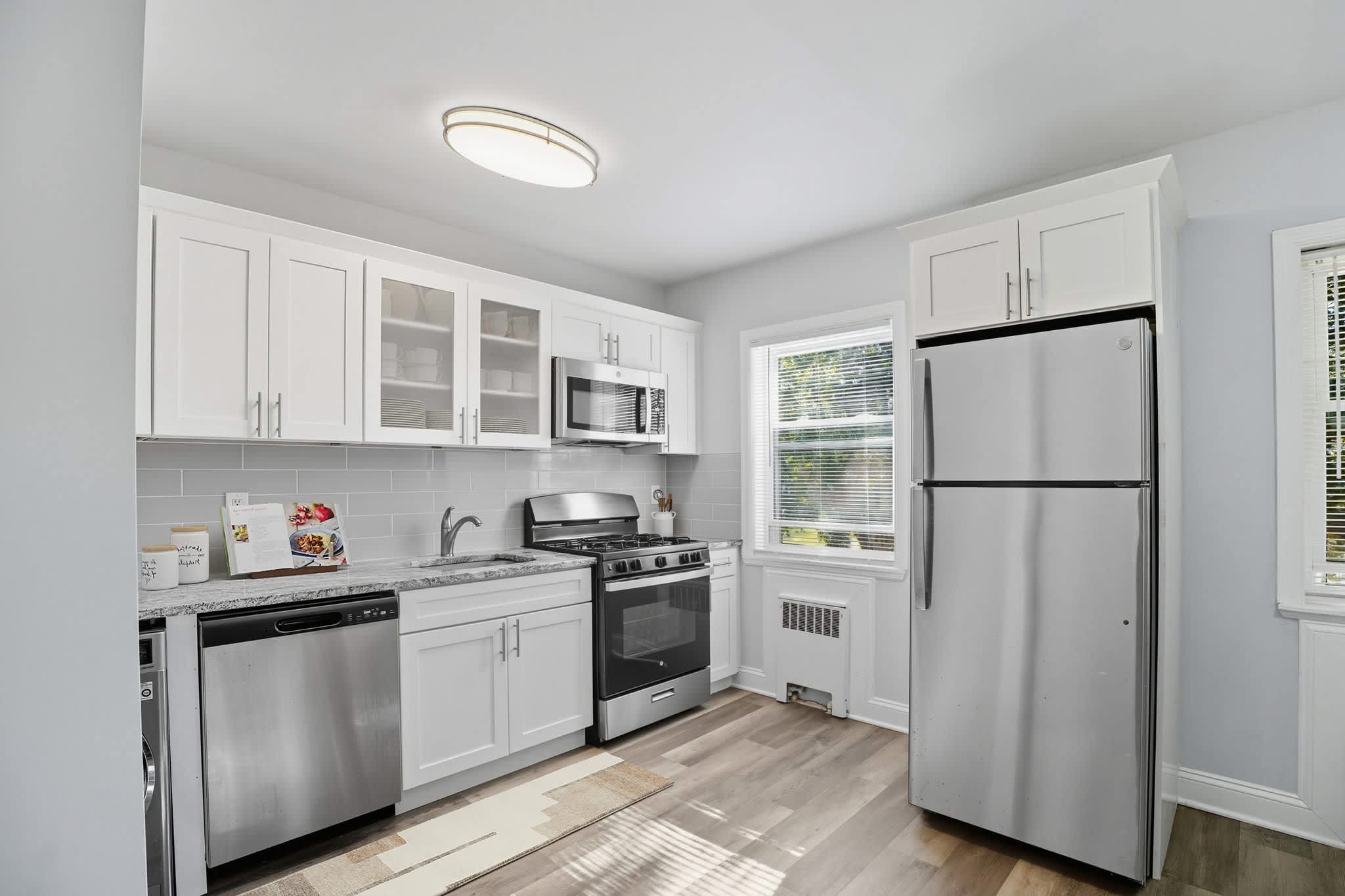 Eagle Rock Apartments At Huntington Station – photo 4