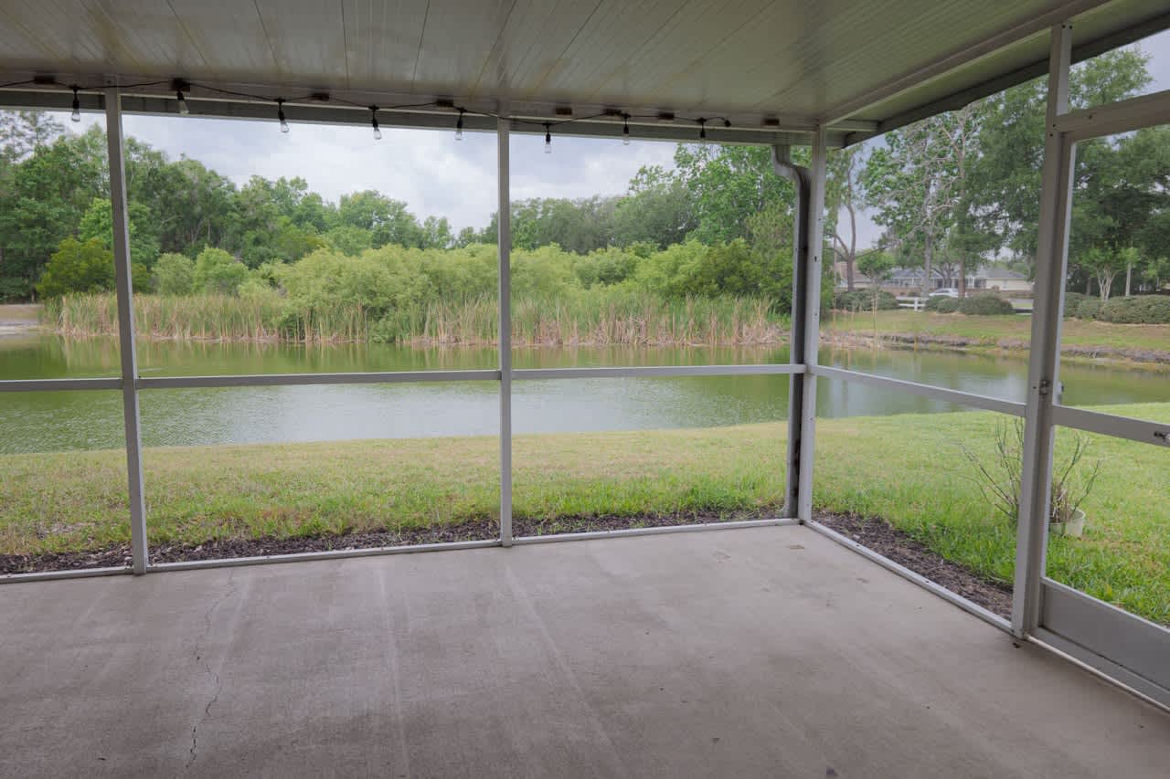 1637 Maximilian Dr – photo 2