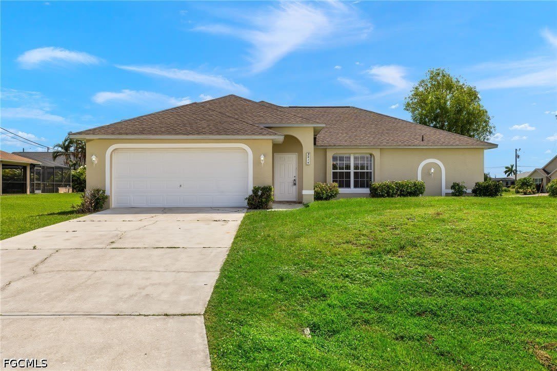 3919 SW 14th Avenue – photo 1