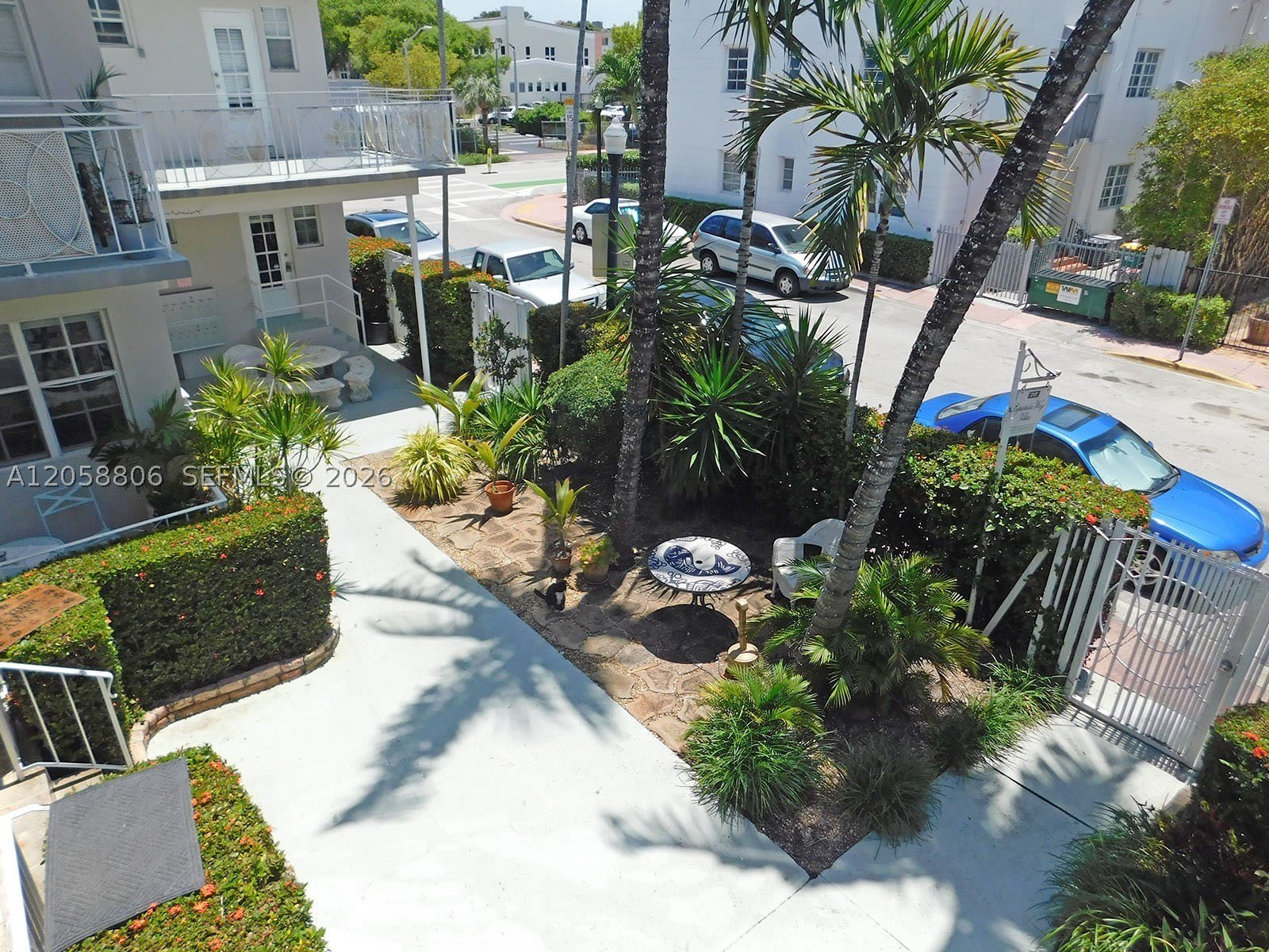 717 Espanola Way – photo 4