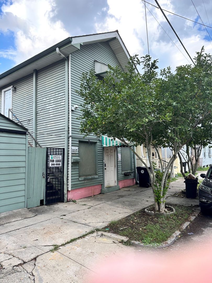 Mid City Newly Renovated – photo 1