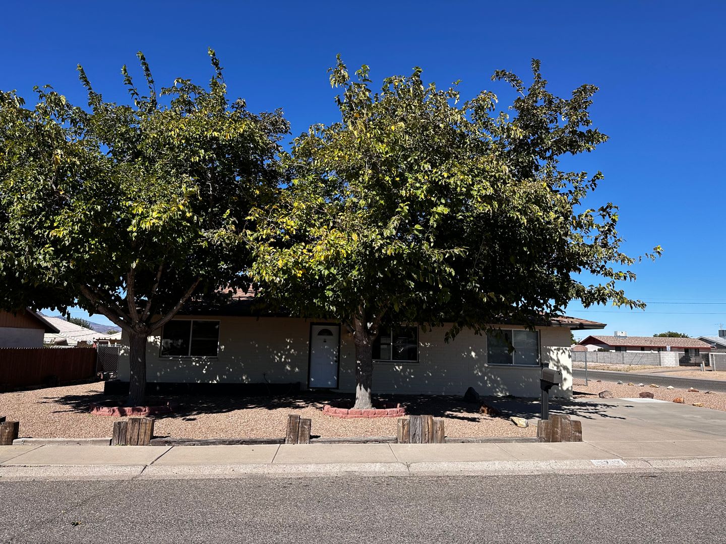 3 Bedroom 1 Bathroom Home – photo 1
