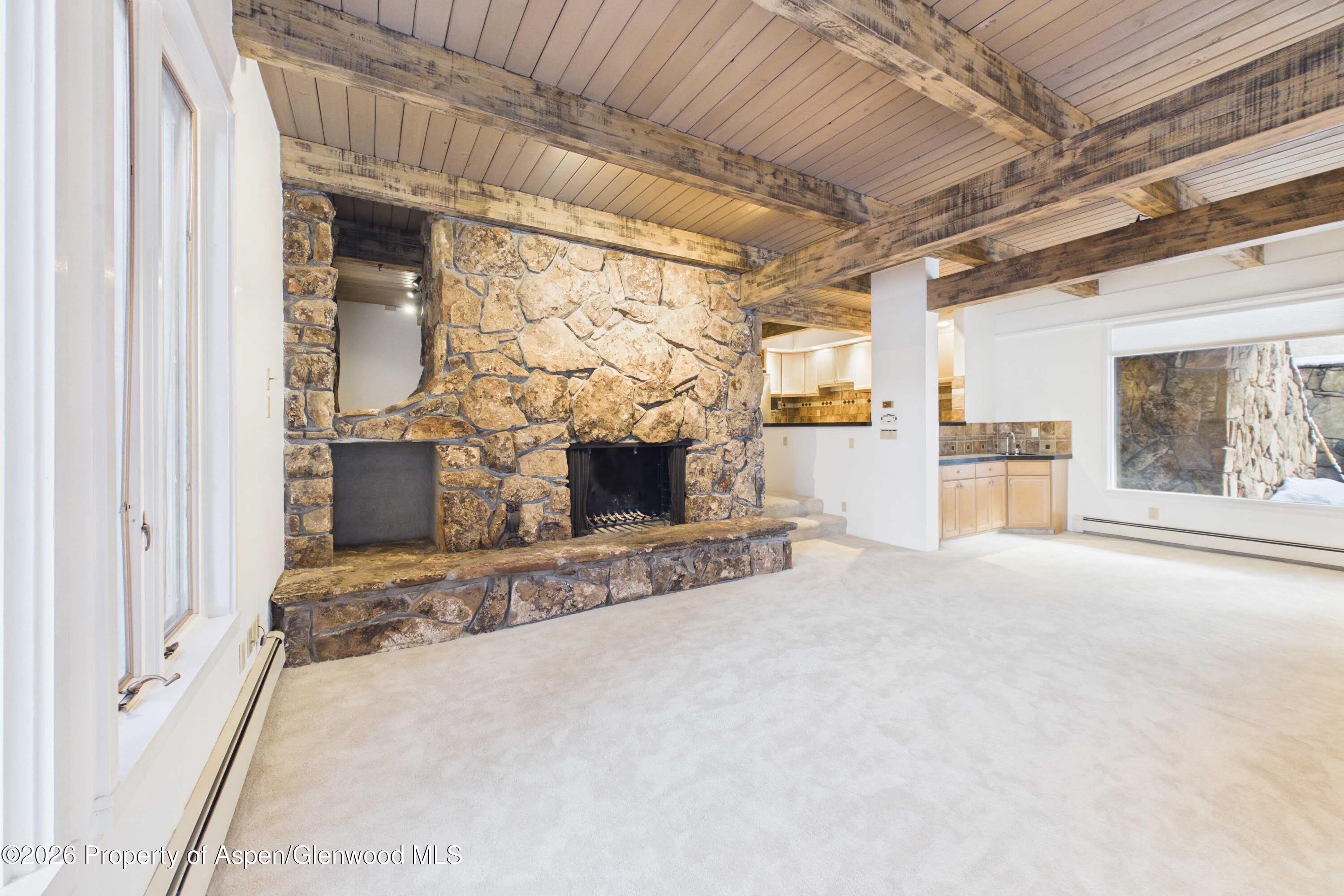 651 S Monarch Street – photo 1