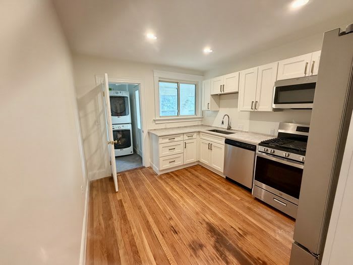 37 Rogers Park Avenue – photo 3