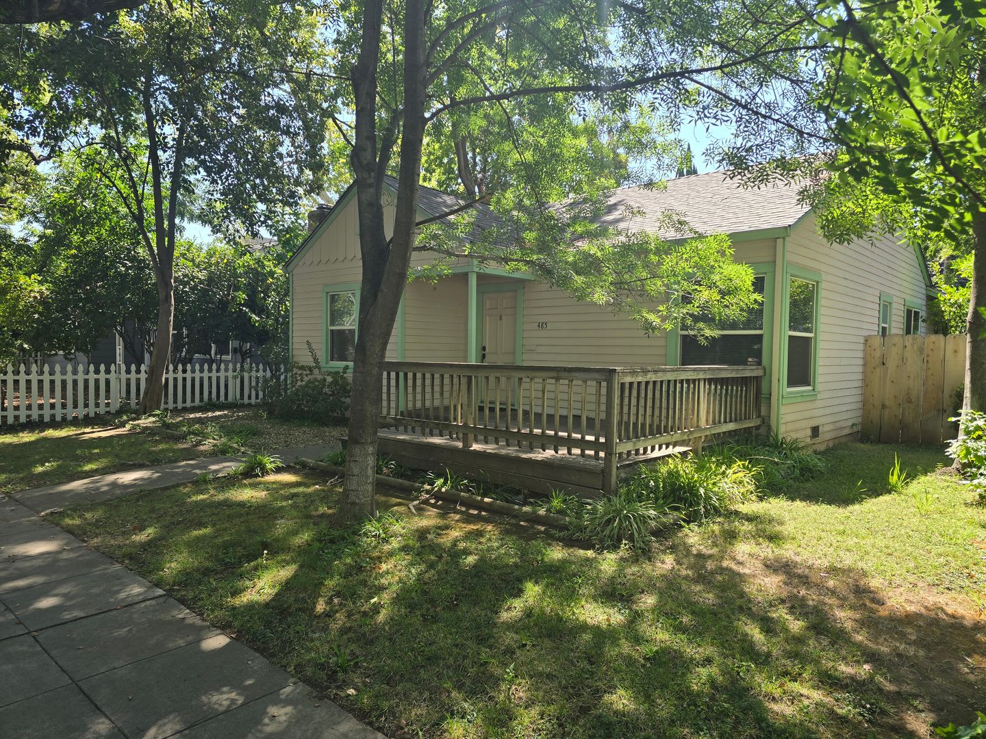 Very unique property in Central Chico-5 Bed/3 Bath – photo 3