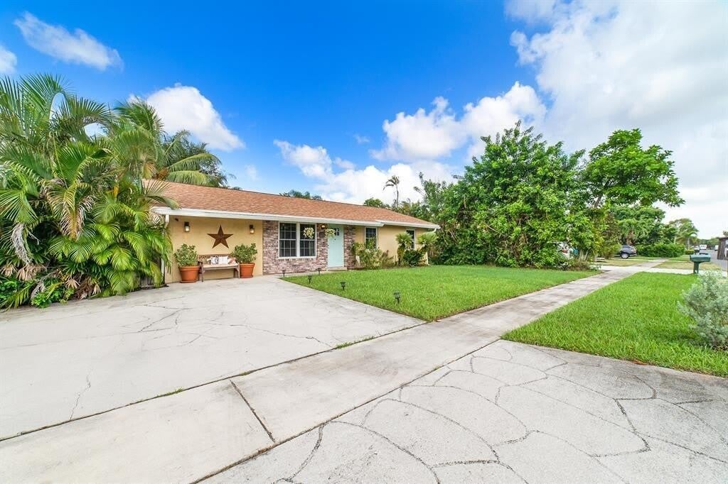 913 Nw 8Th Street – photo 2