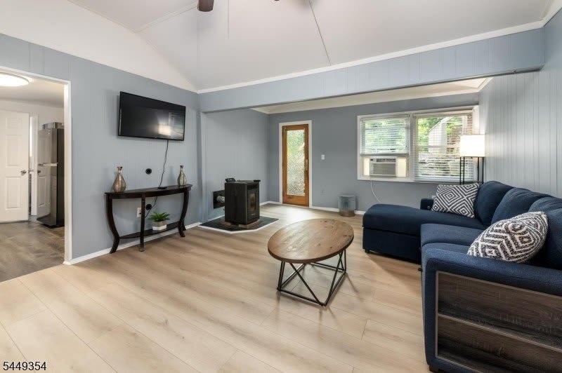 35 Bayonne Dr – photo 5