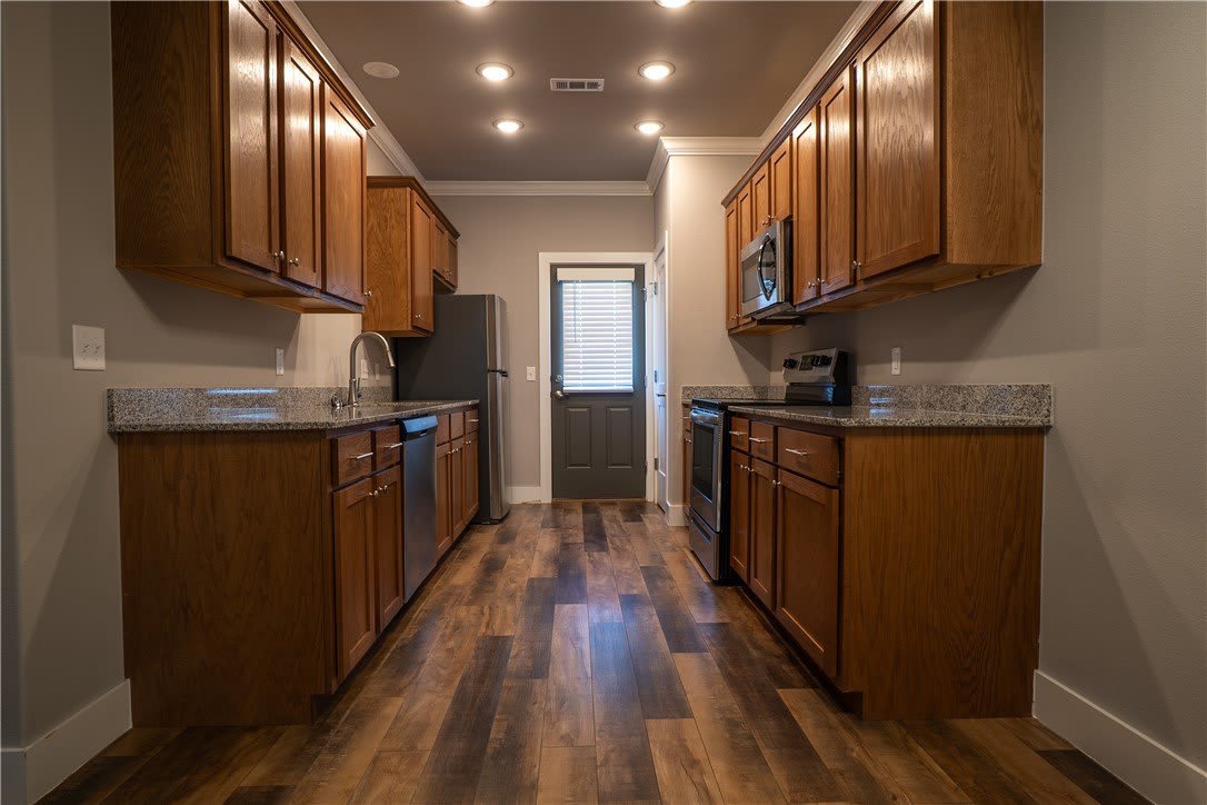 1723 Booker Circle – photo 5