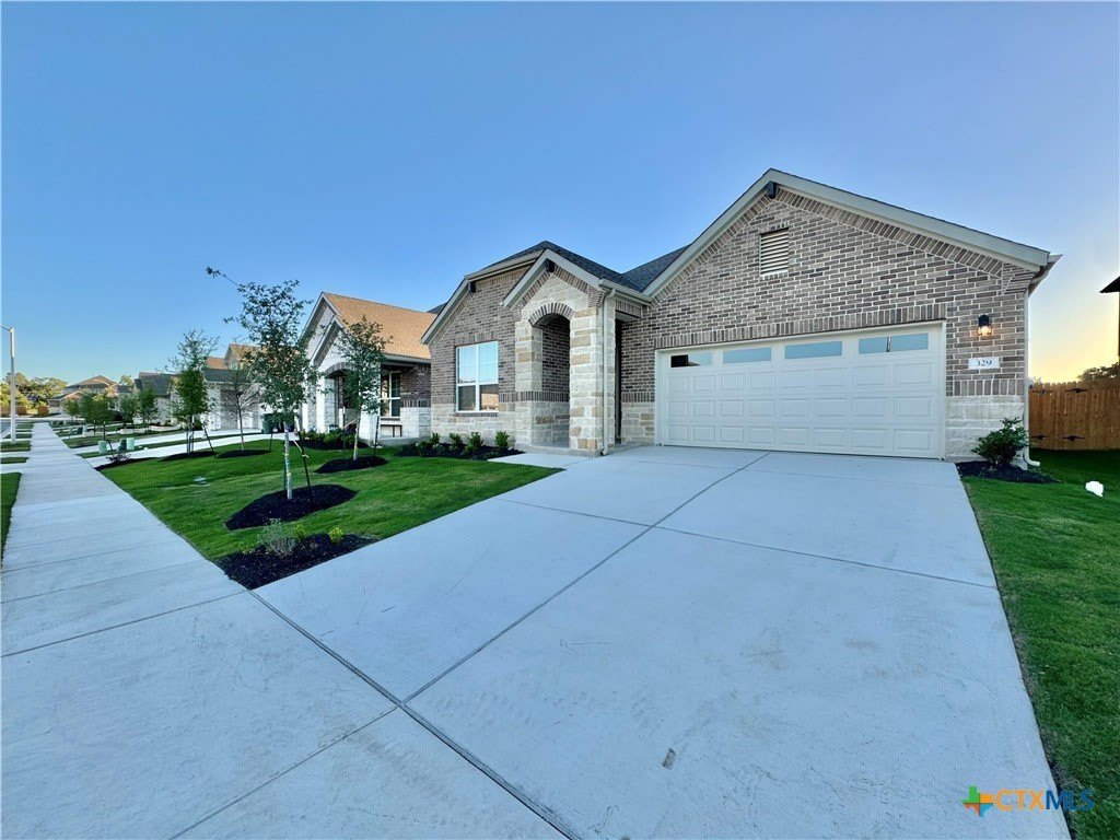 329 Tinto Street – photo 2