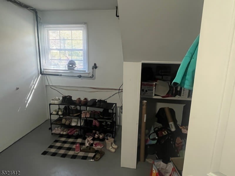 65 Wetmore Ave – photo 5