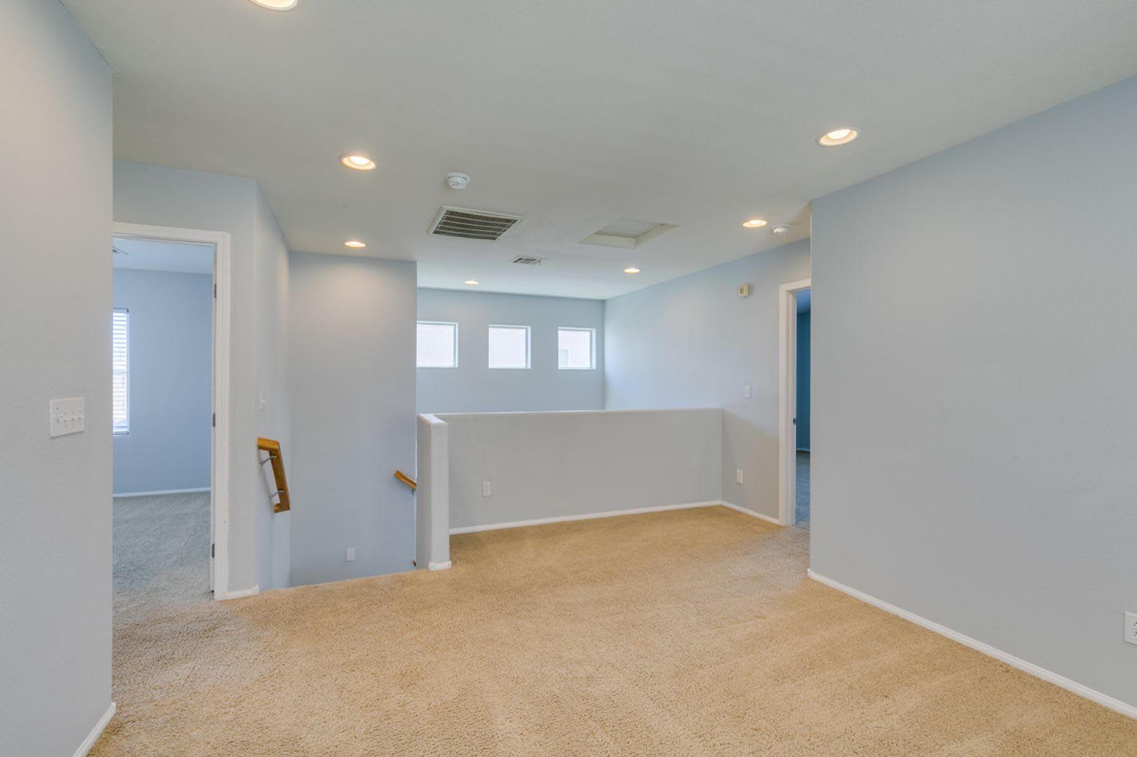 Bright Northwest Home with Loft & Mountain Views! – photo 4