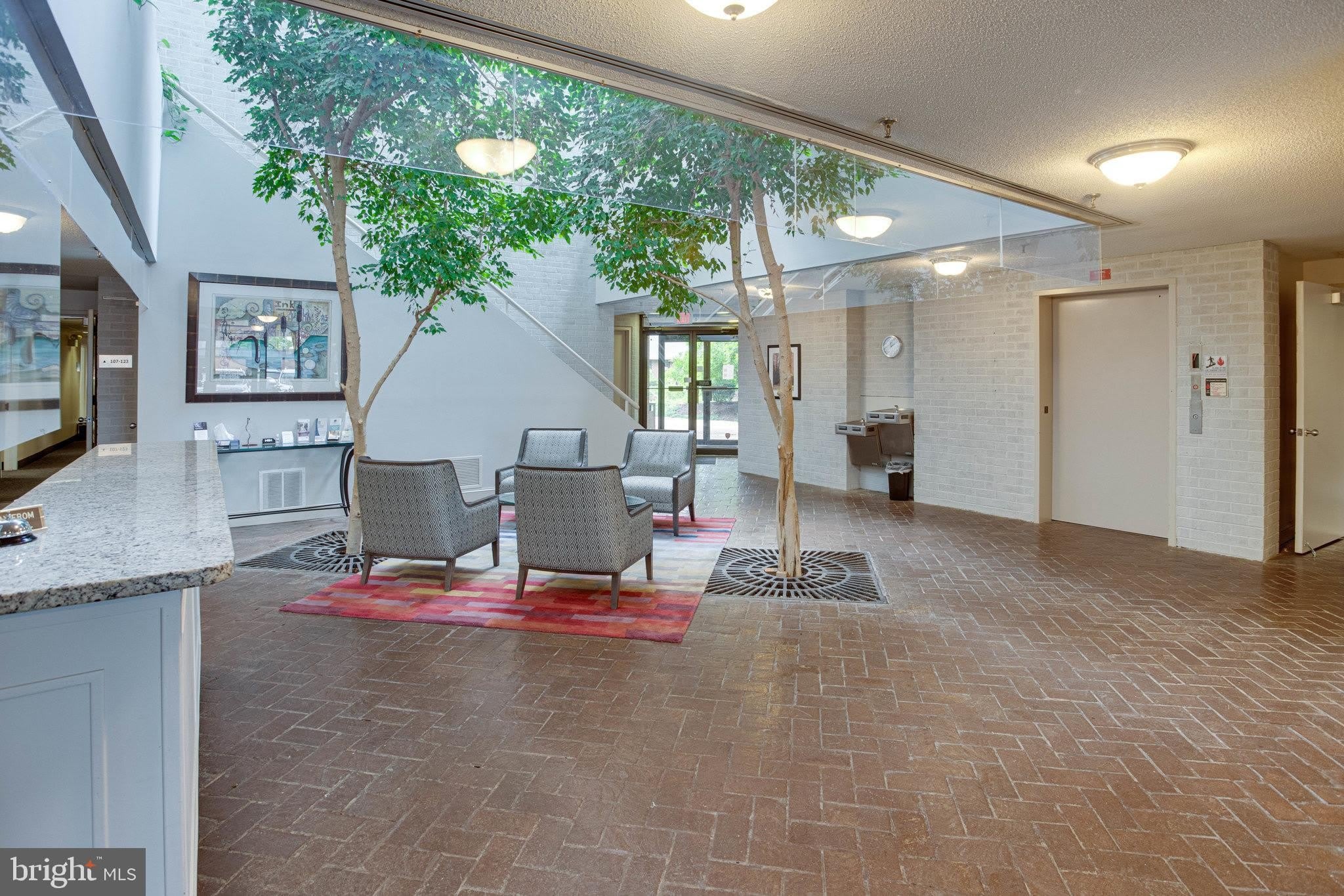 5641 Burke Centre – photo 3