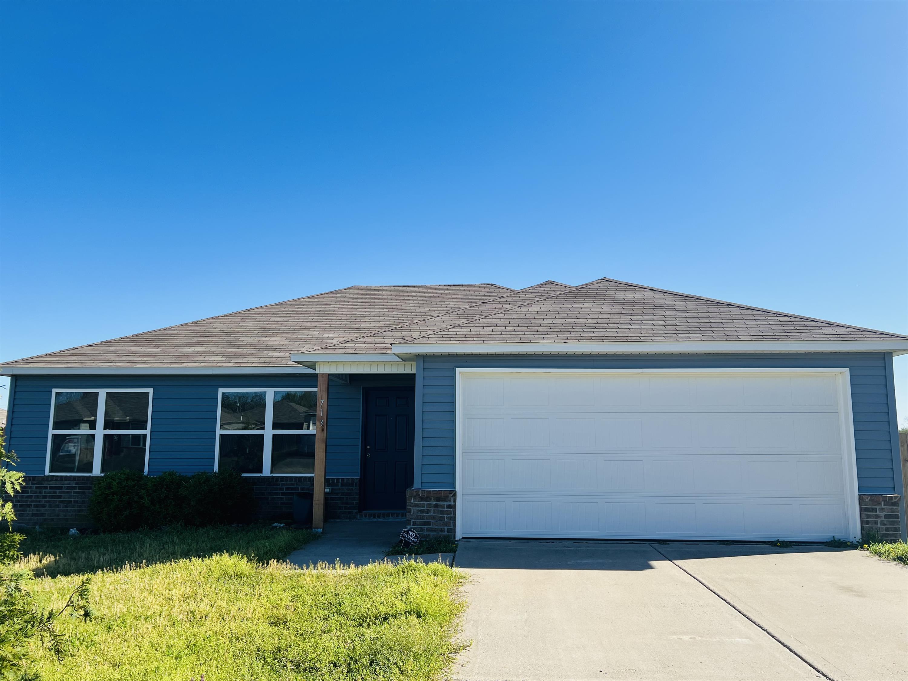 713 70th Avenue – photo 1