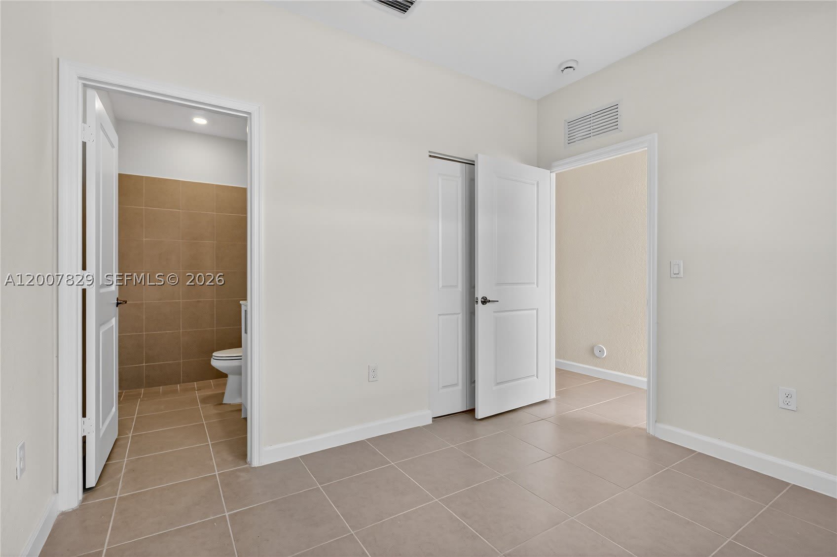 13883 SW 262nd Str – photo 5