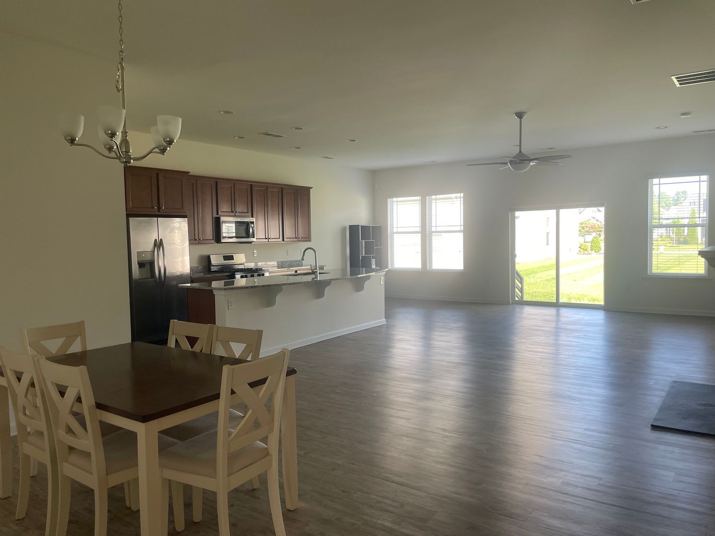 Two Story home in Windstone – photo 3
