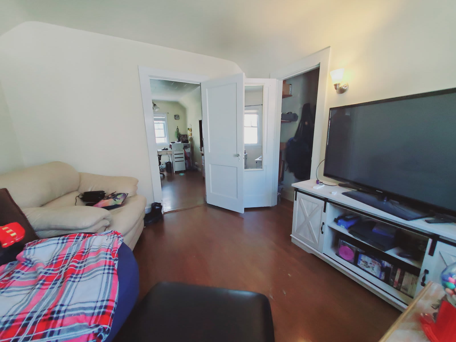 219 Courtland Avenue – photo 5