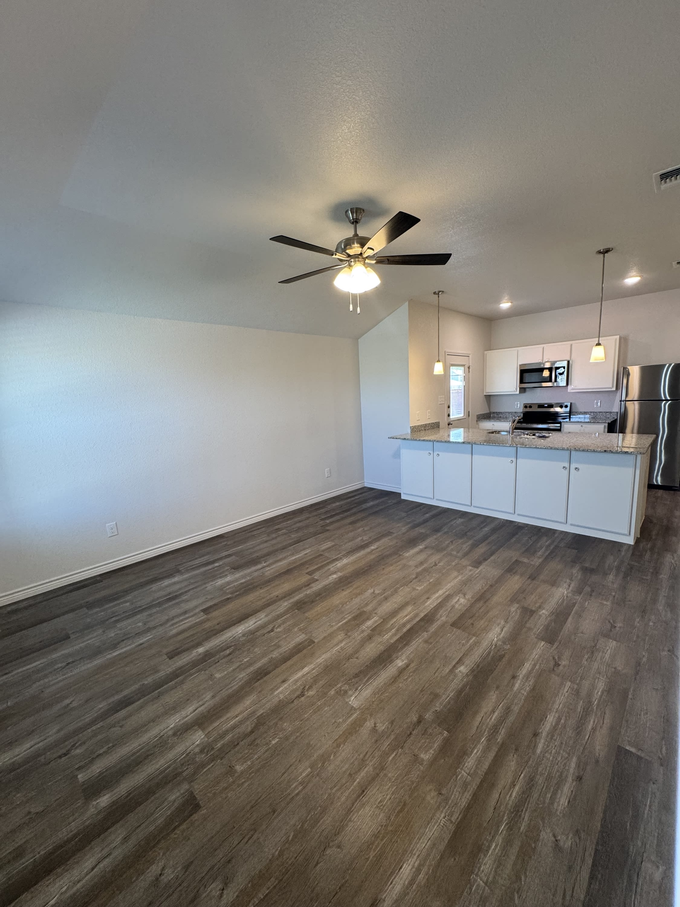 5808 Mcgregor Loop A – photo 3