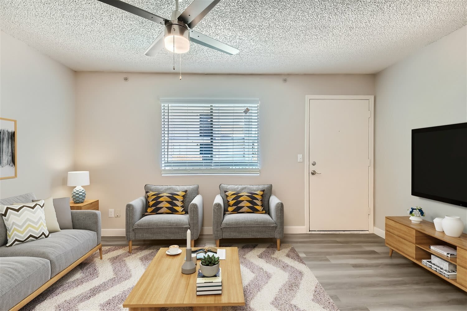 Rise Midtown Apartments – photo 3