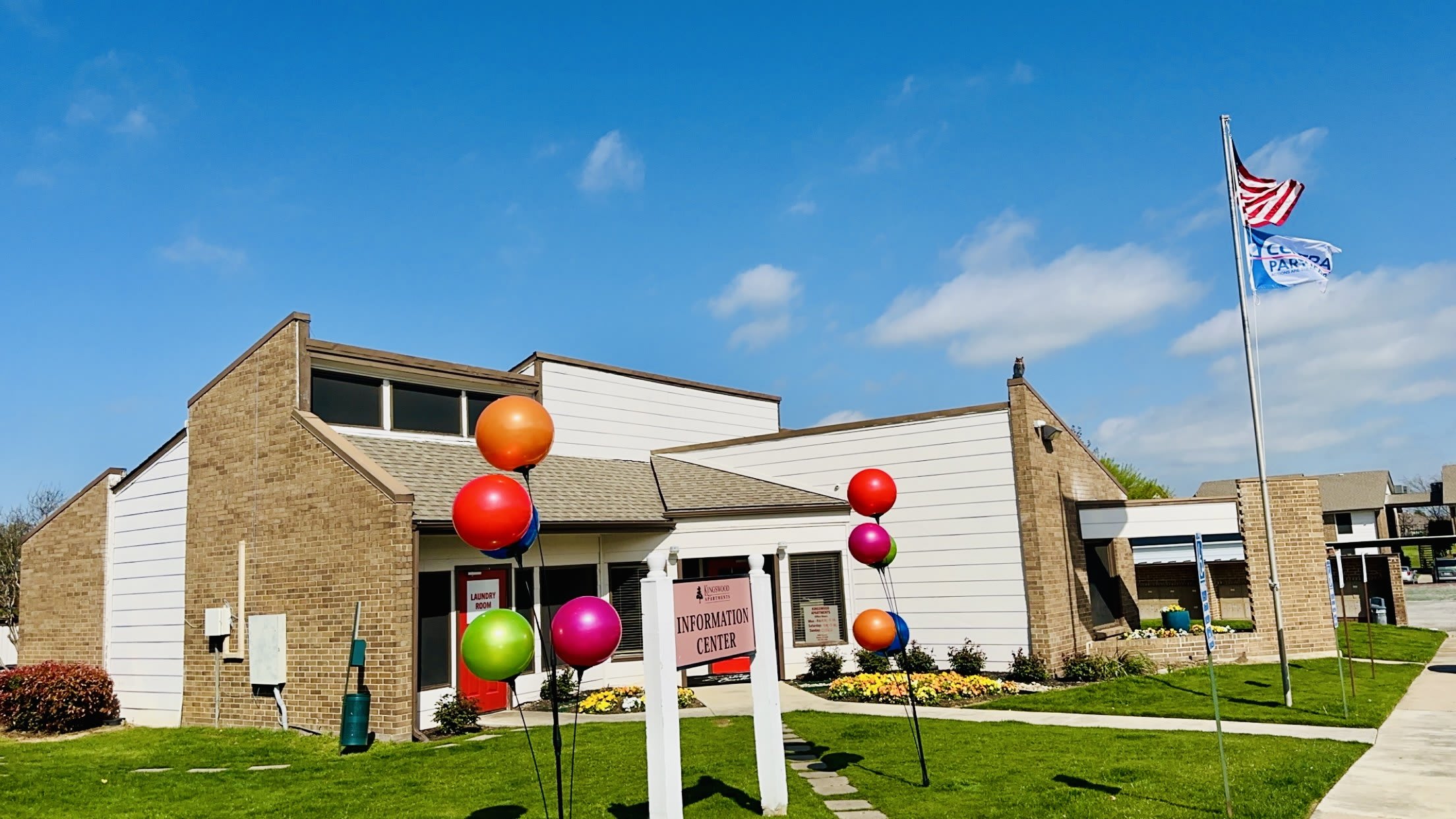 Kingswood – photo 1