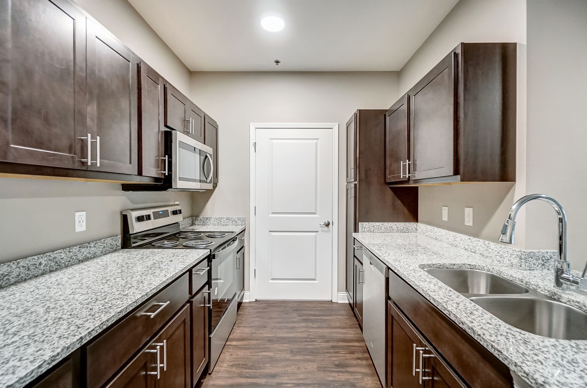 Premier Flats – photo 2
