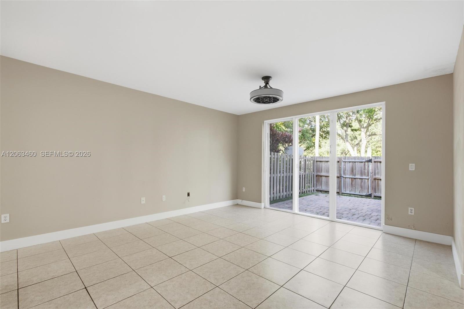 2247 Northeast 42Nd Avenue – photo 2