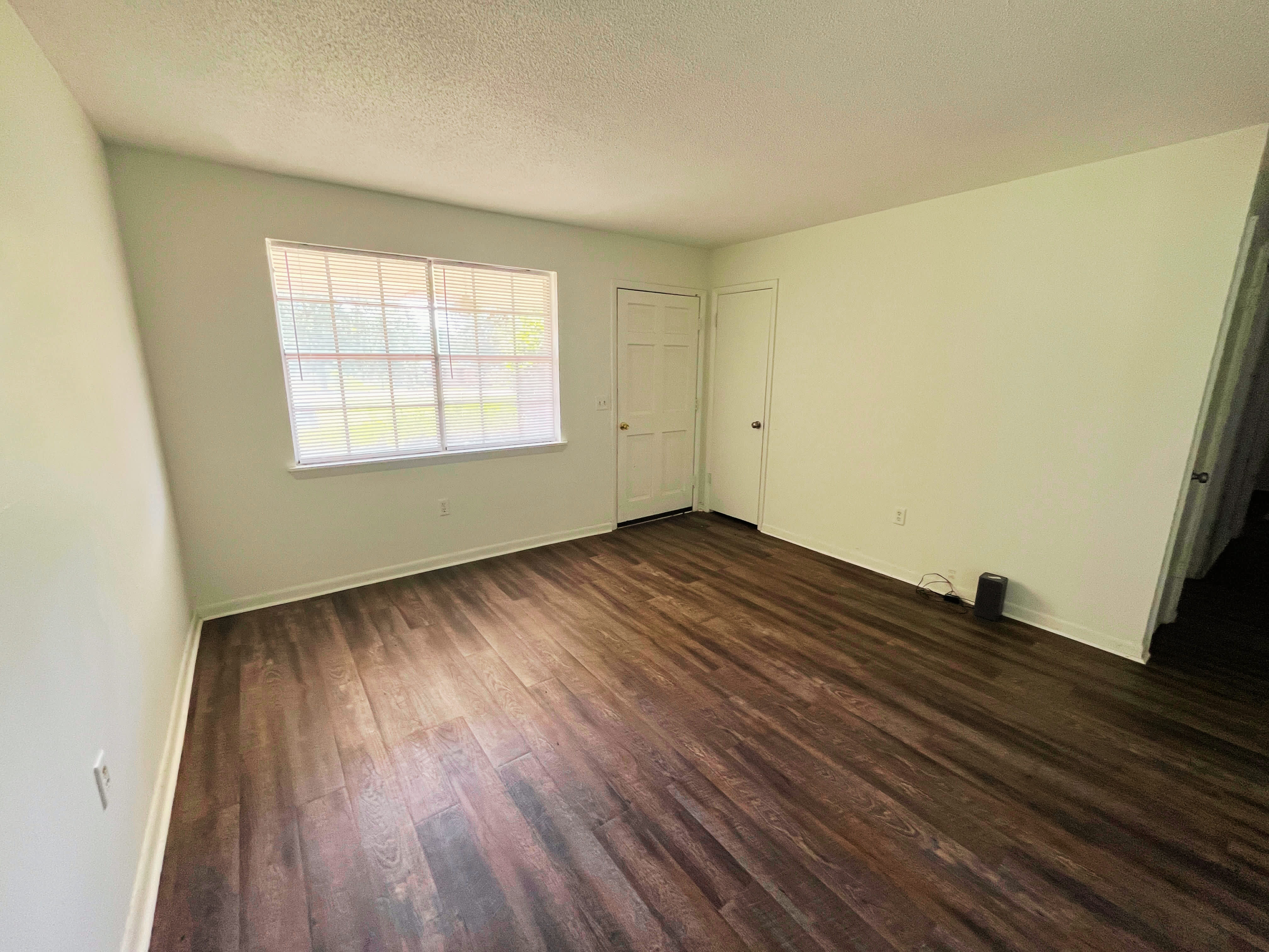 2293 Burkhalter Rd – photo 2