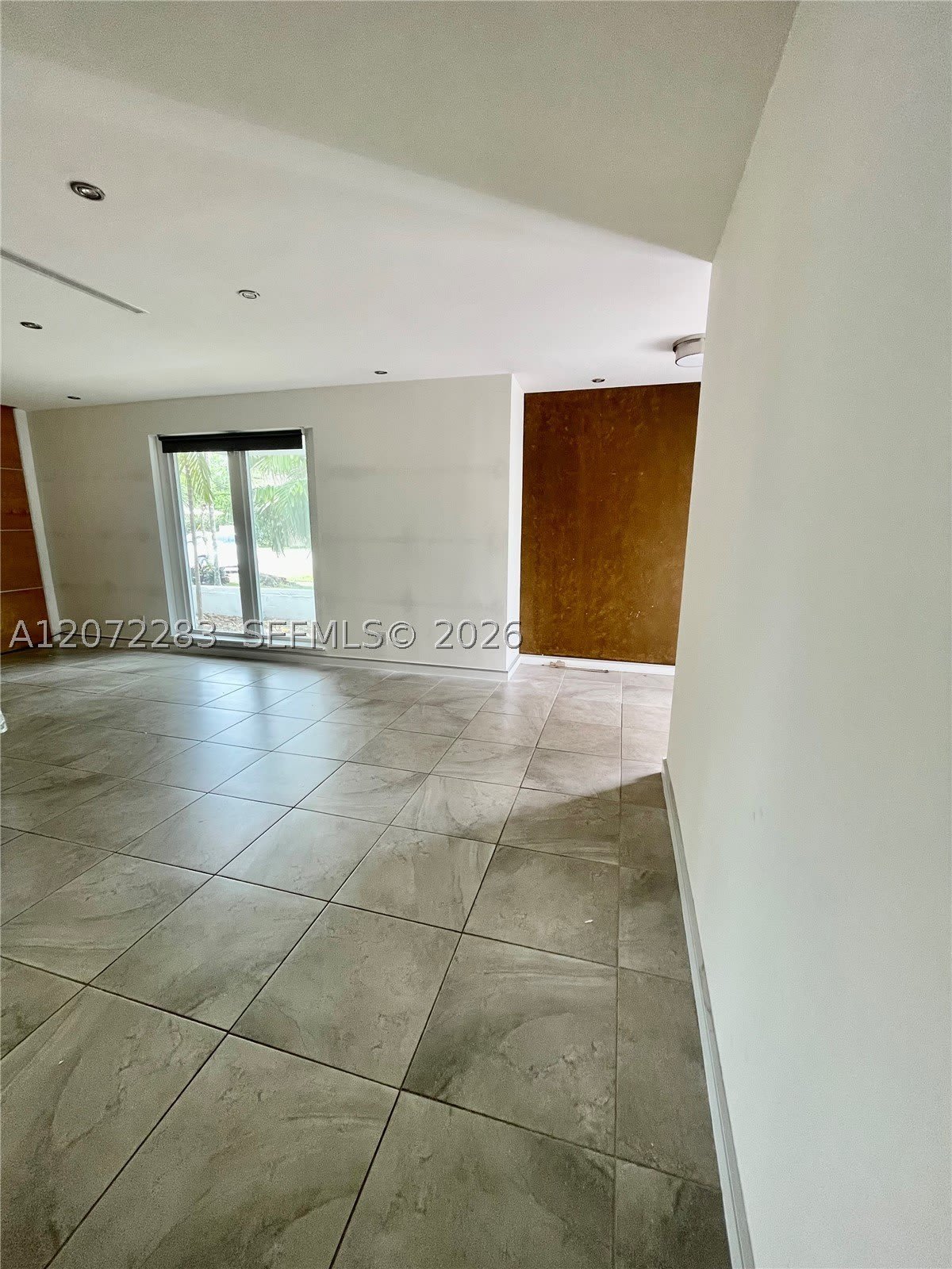 10642 SW 77th Ave – photo 3