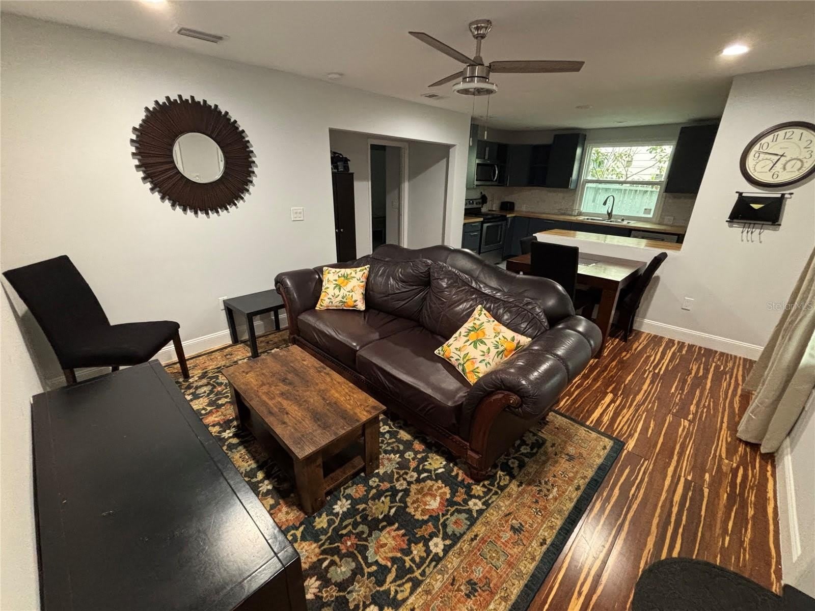 1319 S Michigan Avenue – photo 4