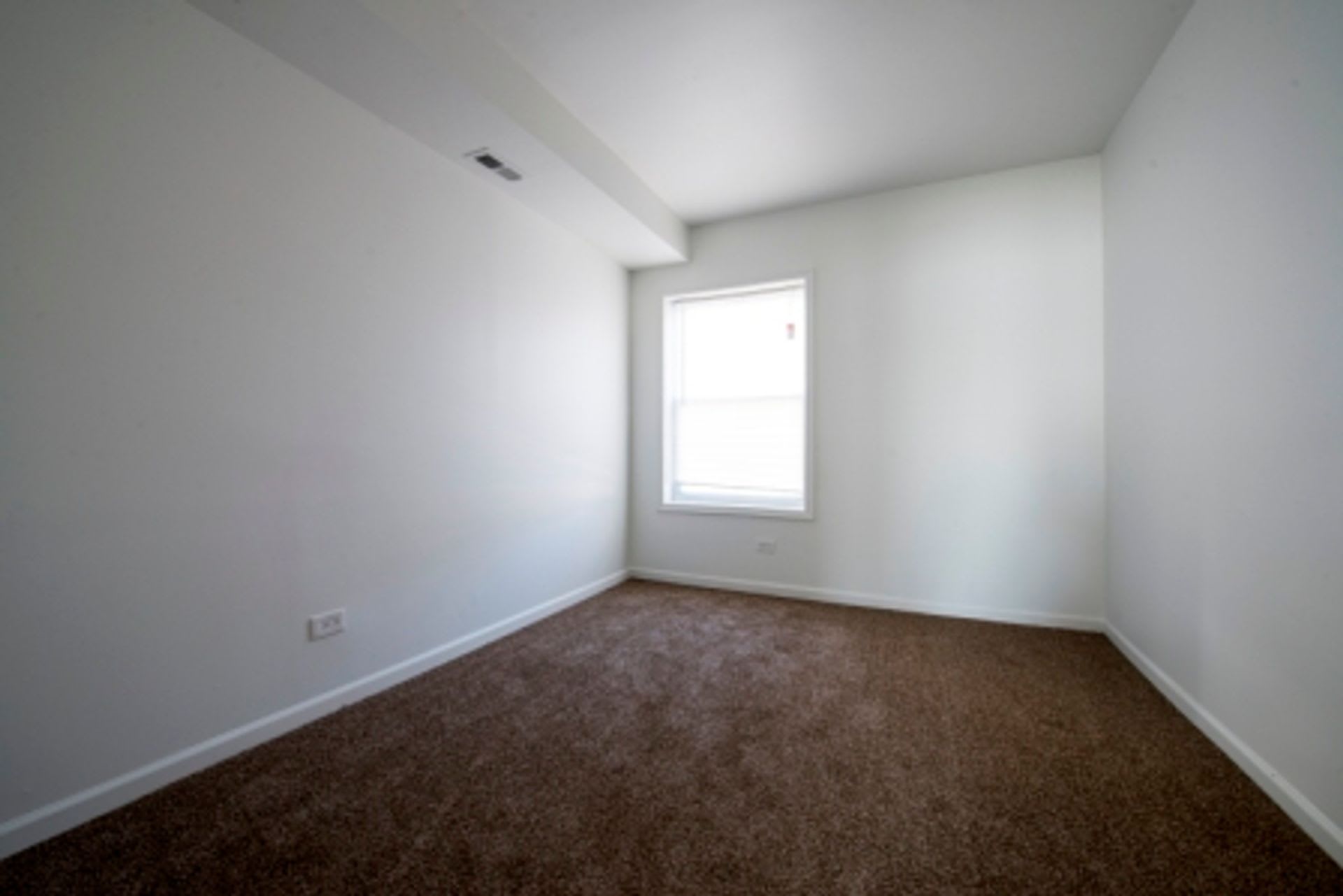 701 N Lotus Ave – photo 5