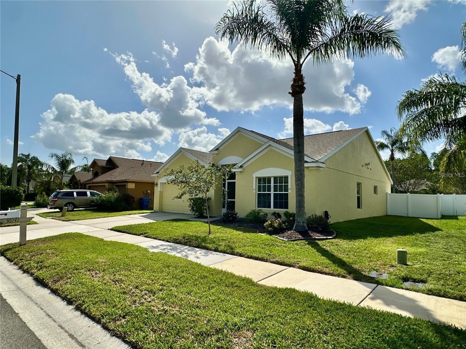 30747 BURLEIGH Drive – photo 2