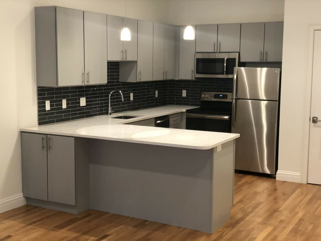 166 Newbury Street – photo 1