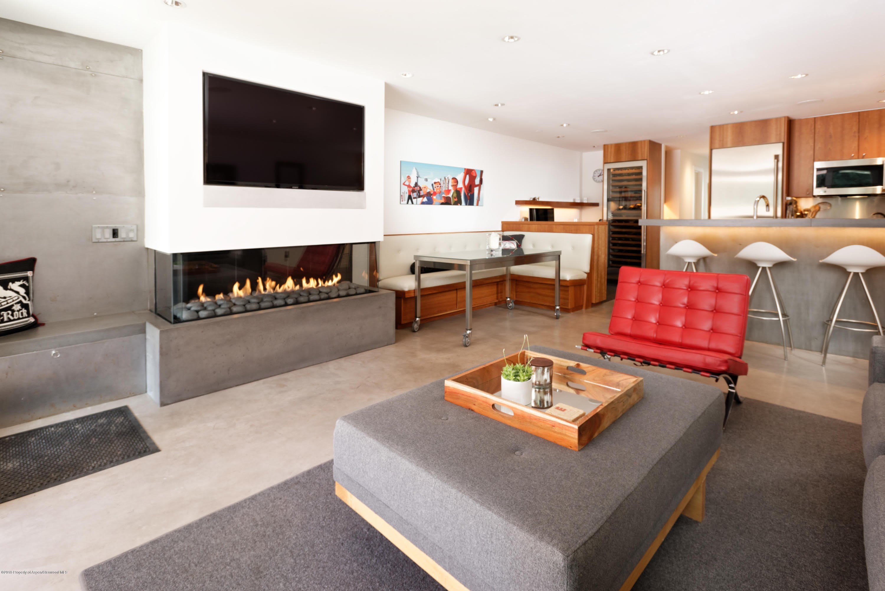 100 E Cooper Avenue – photo 1