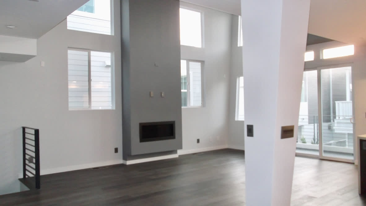 Luxurious Modern Townhouse w/3000+sq.ft. – photo 3