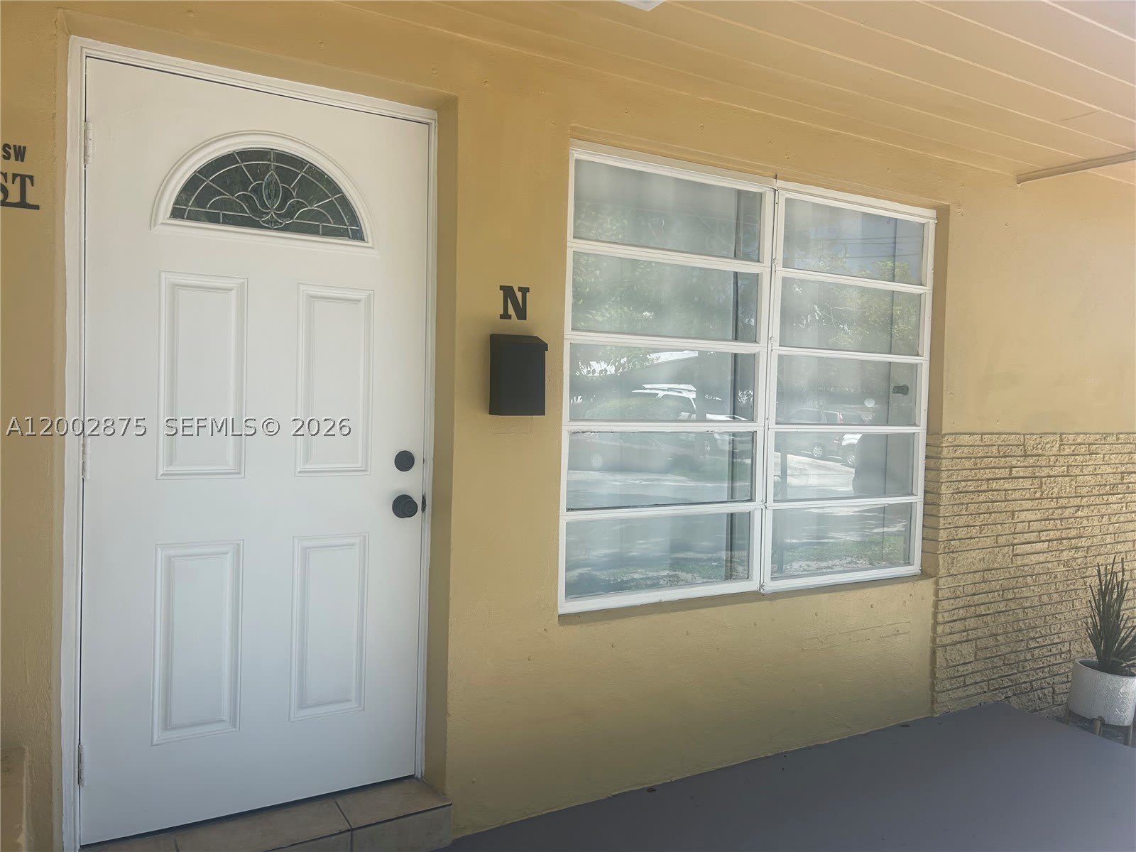 412 Sw 10Th St – photo 2
