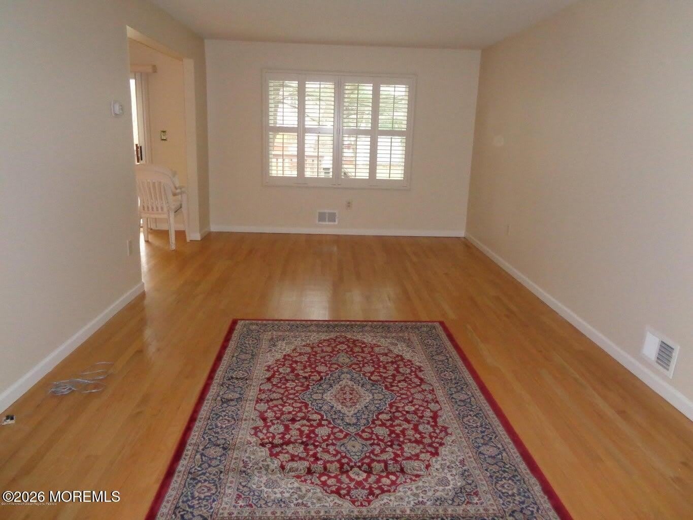 8 Eastborne Drive – photo 3
