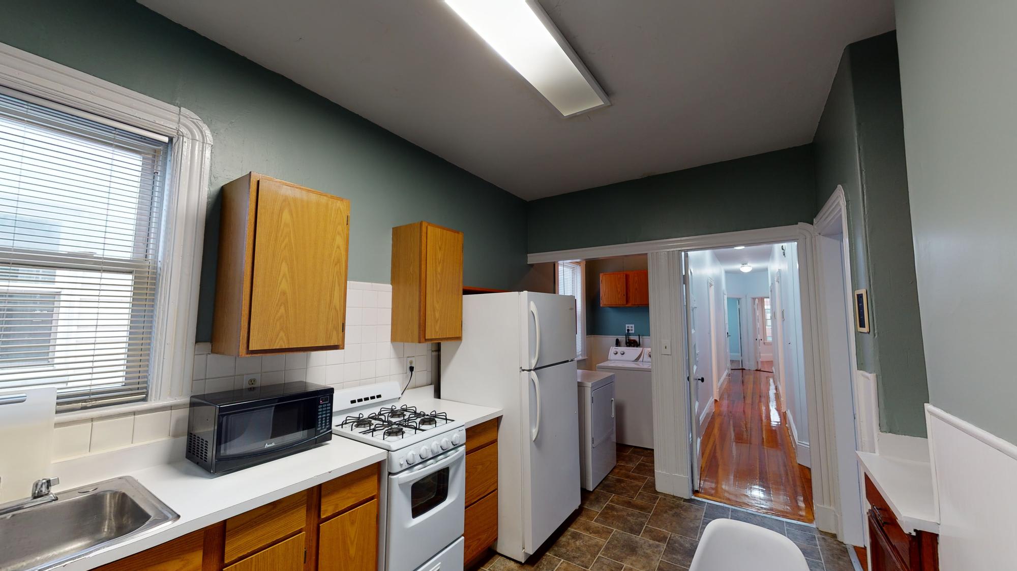 789 Columbia Rd – photo 2